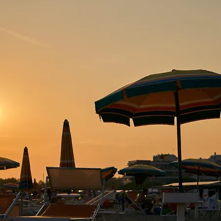 Vacation By The Pool In Our Cozy Flat * Bibione