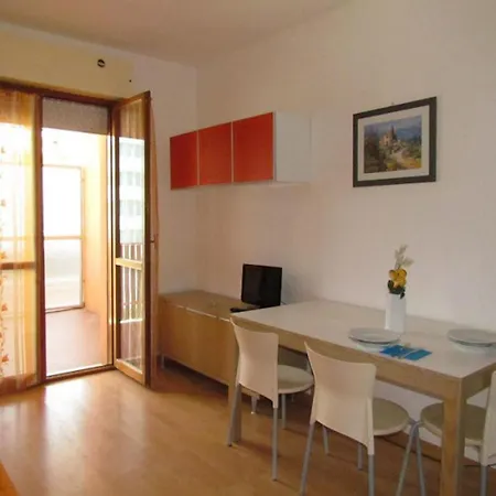 Appartamento Vacation By The Pool In - Beahost Bibione