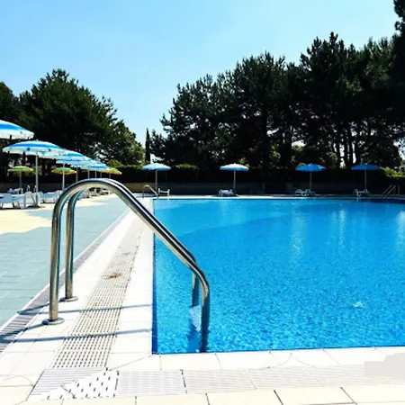 Appartamento Vacation By The Pool In - Beahost Bibione