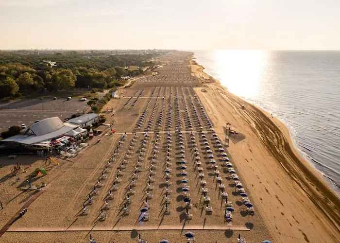 Vacation By The Pool-beahost *